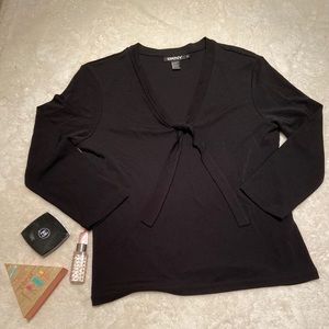 DNKY black blouse